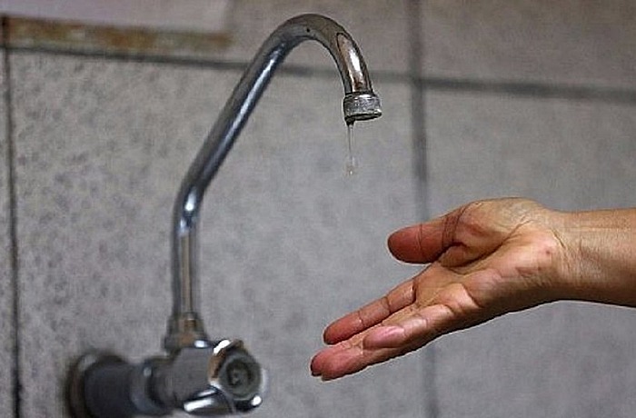 Vazamento de adutora deixa cinco cidades potiguares sem água; confira