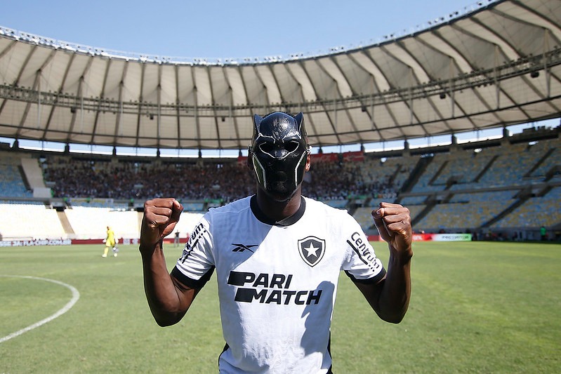Botafogo vence com gol de 'Pantera Negra', e Fla tem 3º jogo sem vitória; veja os gols