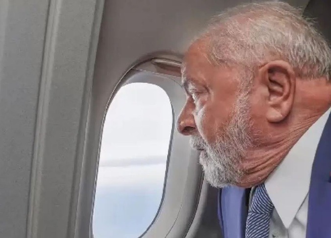 Passagens aéreas podem aumentar com a nova alíquota do IOF do governo Lula