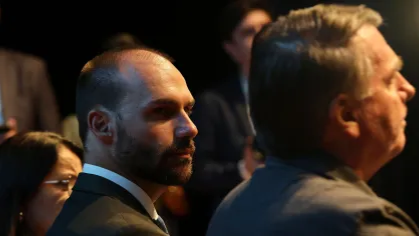Se meu pai não puder disputar, eu gostaria de ser candidato, diz Eduardo