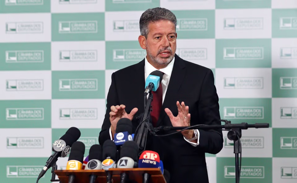 Governo Lula se isola na tentativa de ressuscitar o imposto sindical