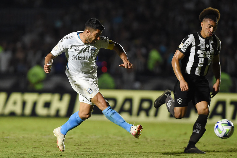 Fla e Grêmio crescem, Botafogo pifa e Z4 ferve: as chances do Brasileirão
