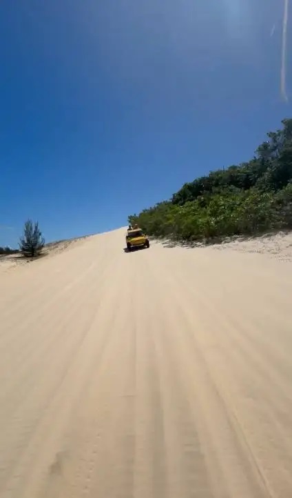 Vídeo mostra outro buggy fugindo de bandidos nas dunas do Cumbuco; assista