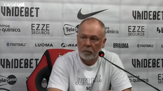 Cuiabá se revolta com fala de Mano Menezes sobre volante Raniele: 'Preconceituosa'