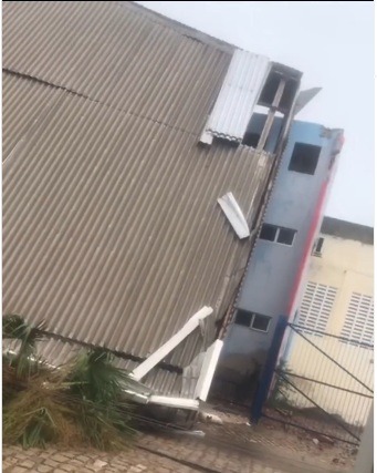 VÍDEO: Ventania derruba coberta do Estádio Nogueirão, em Mossoró