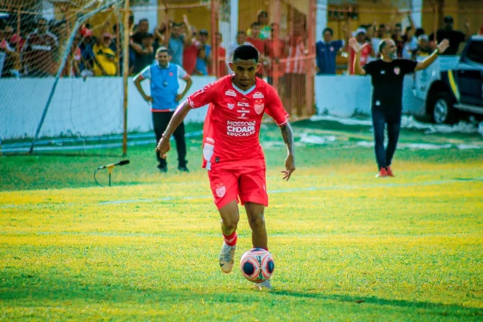 Potiguar de Mossoró anuncia retorno de Wilson e contratação de zagueiro 