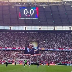 Por que imagem do 'Seu Barriga' foi parar na torcida do Fortaleza? Entenda