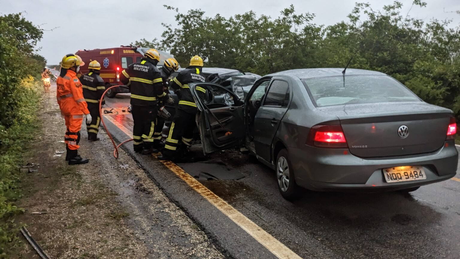 Quatro pessoas morrem em grave acidente na BR-405 no RN