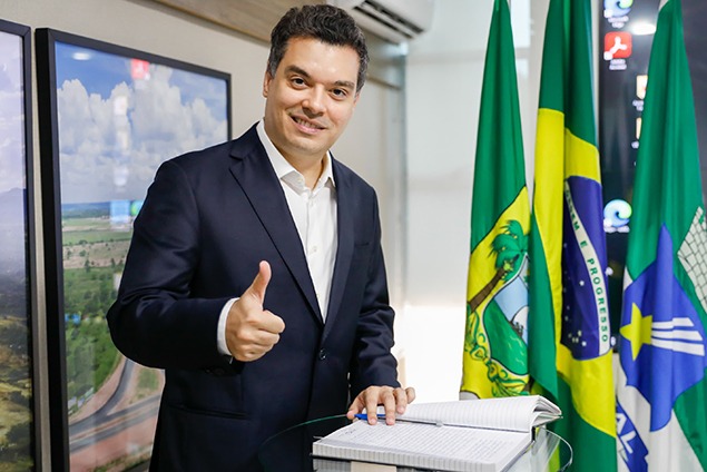 Walter Alves assume o Governo do RN pela quarta vez