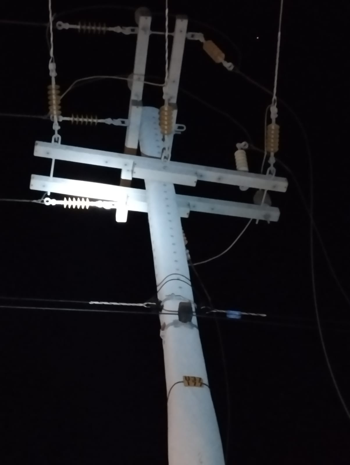 Criminosos furtam 800 metros de cabos e deixam 2 mil pessoas sem energia em praia do RN