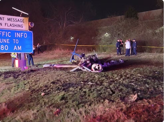 Avião cai ao lado de rodovia e deixa 5 mortos nos EUA