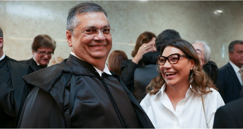 Dino suspende eleição em TCE e favorece seu antigo grupo político