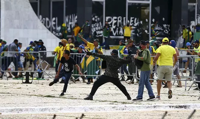 STF: 1ª absolvição total pelo 8/jan foi de ‘petista infiltrado’