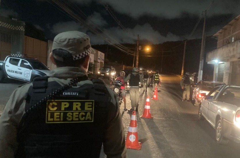 Três pessoas são presas durante Operação da Lei Seca no bairro Planalto
