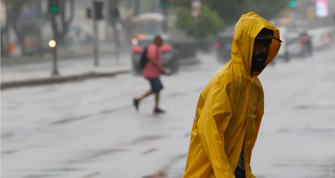 Temporal deixa 7 mortos no estado do Rio de Janeiro