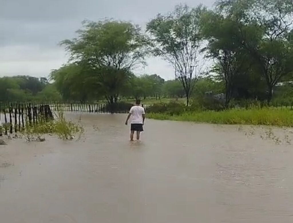 Chuvas isolam moradores de comunidades da zona rural de Currais Novos; veja quais