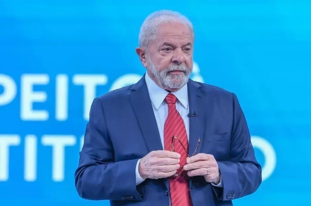 Gastos com cartões corporativos disparam no Governo Lula em 2024