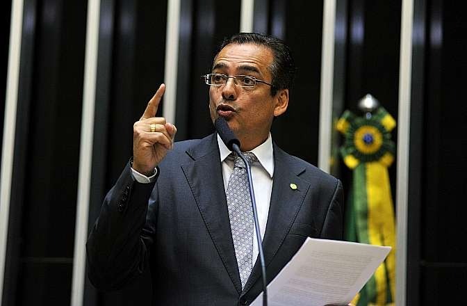 Ex-delegado da PF e ex-deputado tem prisão decretada