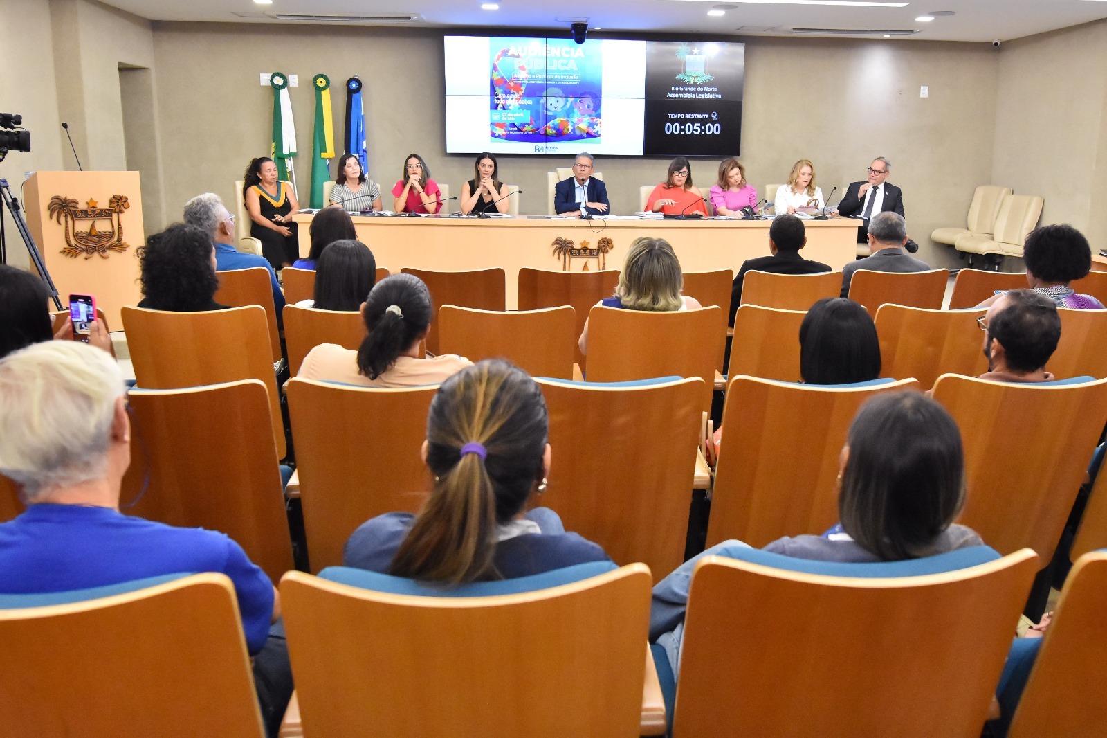 Audiência pública na AL aborda questões sobre políticas de inclusão para autistas