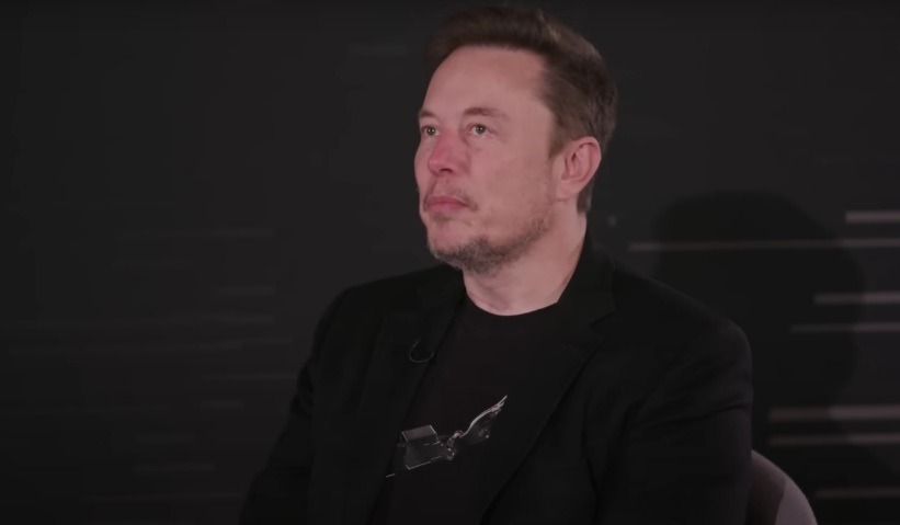 Musk promete “despejar dados” após proteger funcionários no Brasil