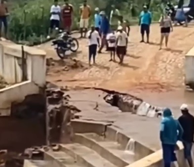 VÍDEO: Parede de açude se rompe no interior do RN; assista 