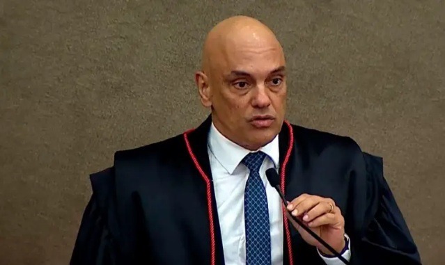 Editorial Folha de São Paulo: Censura promovida por Moraes tem de acabar