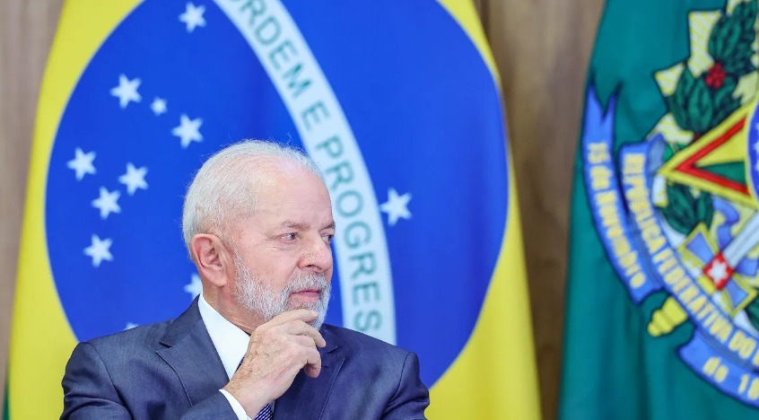 Lula tem lapsos, comete erros e preocupa auxiliares no Planalto