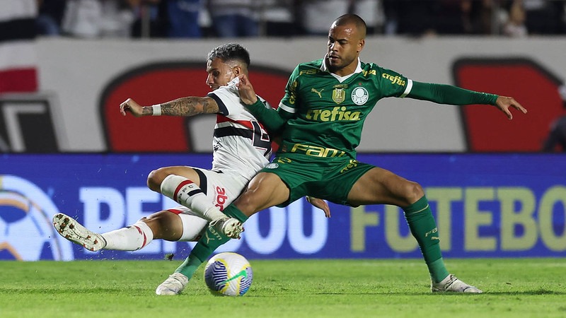 São Paulo e Palmeiras empatam em jogo com 'abraço da paz' e disputas duras; veja os melhores momentos