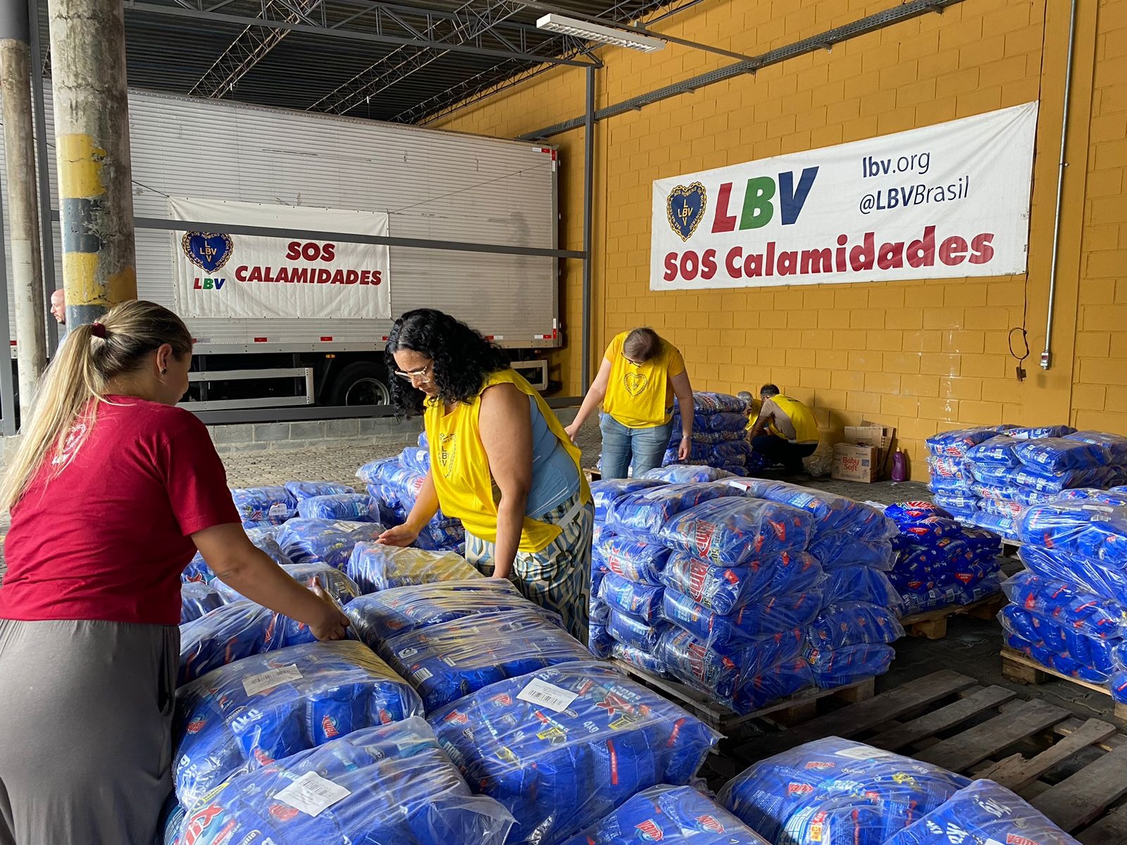 LBV mobiliza o país para atender vítimas das chuvas no Estado gaúcho