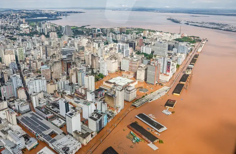 Sobe para 83 número de mortes pelas chuvas no Rio Grande do Sul