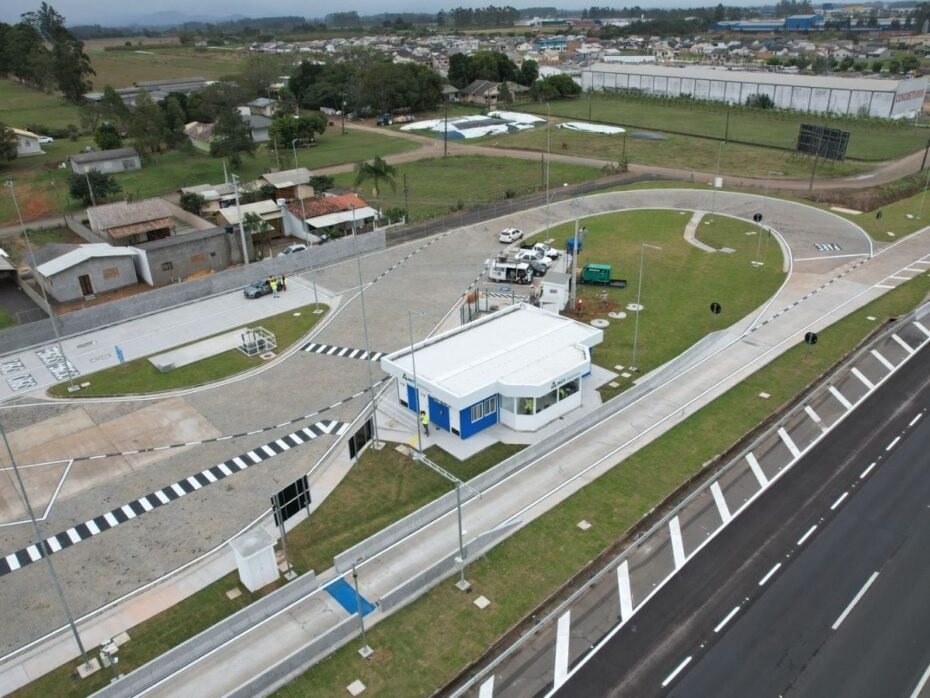 VÍDEO: Caminhões com ajuda para o RS são multados por excesso de carga, mas ANTT diz que vai anular infrações