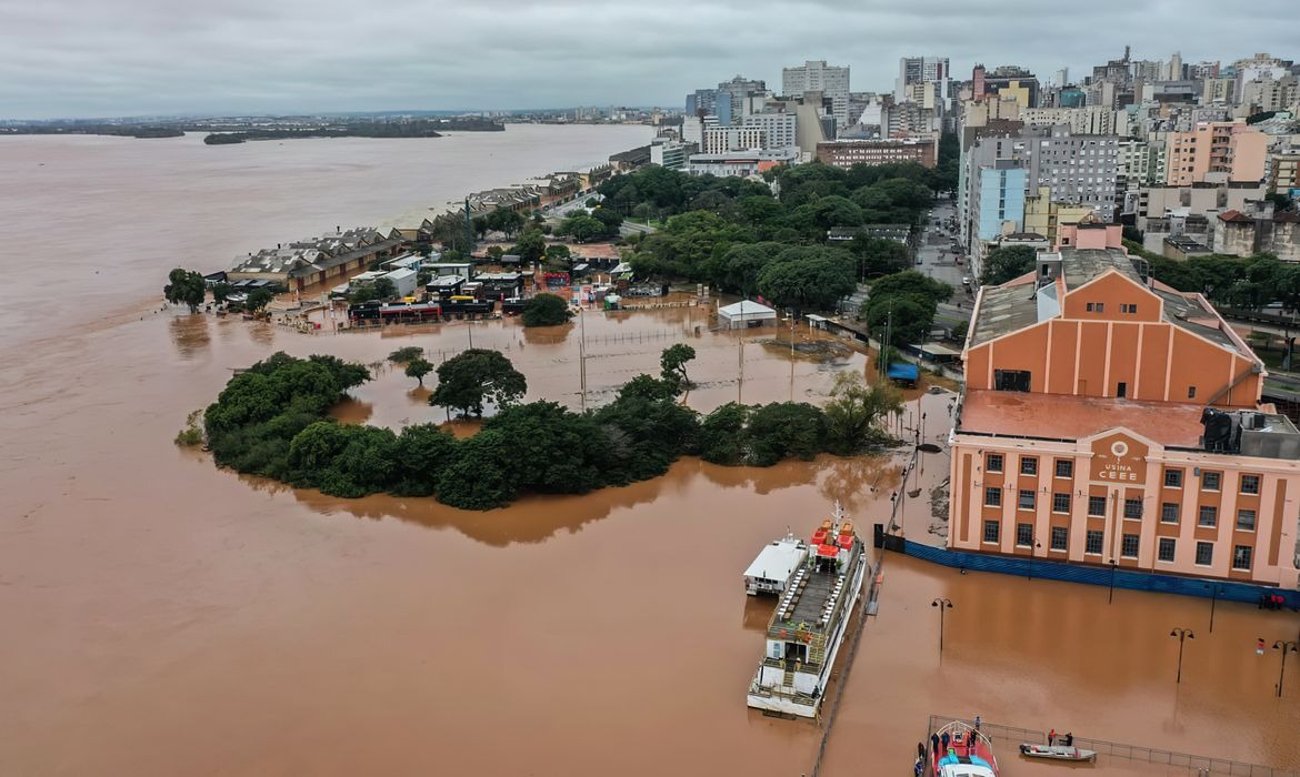 Chuvas voltam, não param, rios sobem e RS se prepara para repetição de tragédia