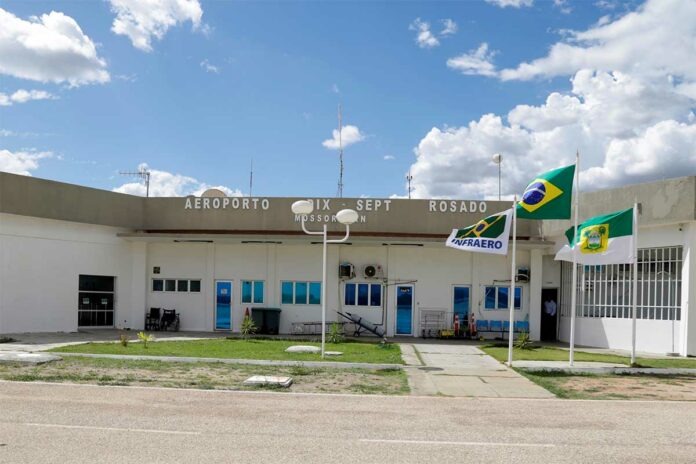 Aeroporto de Mossoró suspende funcionamento para reparação na pista de pouso