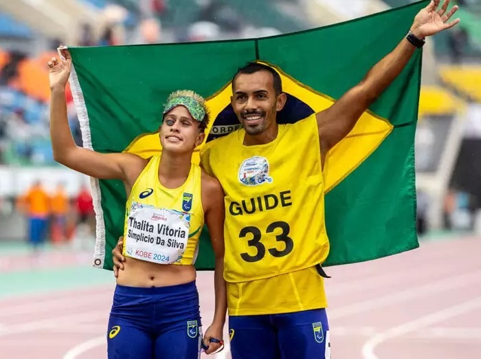 Potiguar Thalita Simplício vence rival chinesa e conquista o tricampeonato mundial nos 400m 