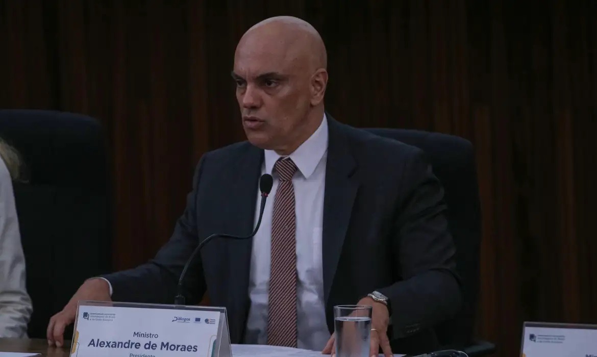 Moraes rejeita recurso de Bolsonaro e Braga Netto contra inelegibilidade