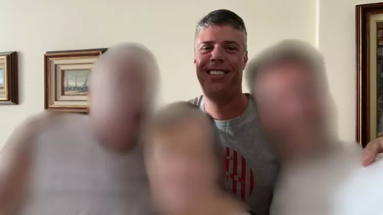 Mulher é suspeita de matar namorado encontrado morto em apartamento