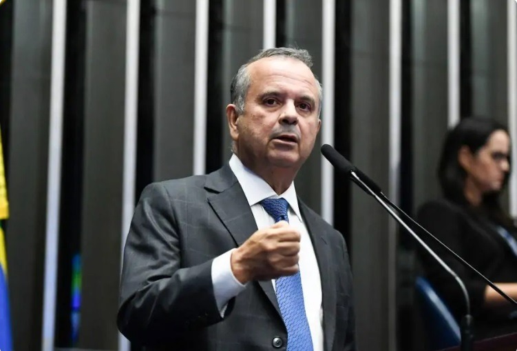 Rogério Marinho: "Governo Lula está decaindo rapidamente. E Haddad não tem mais coelho para tirar da cartola"