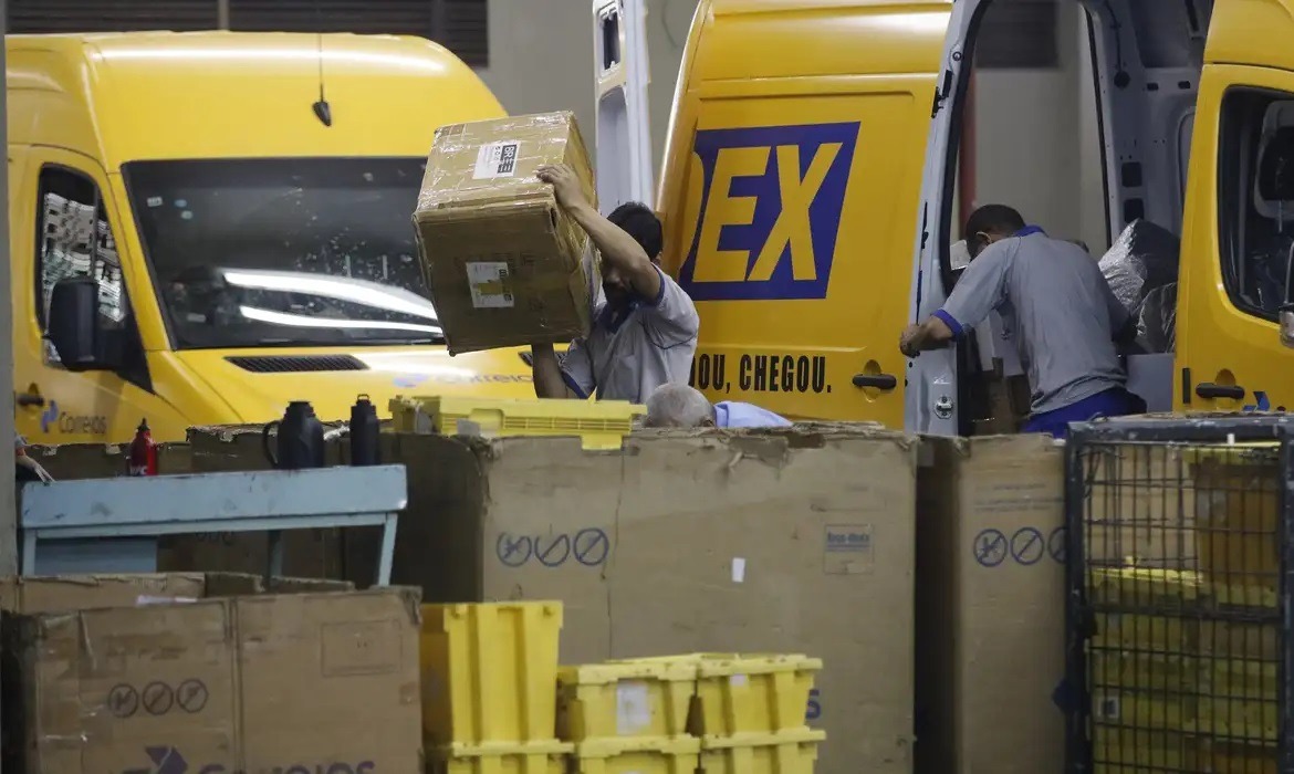 Correios adotam sigilo para esconder prejuízo milionário