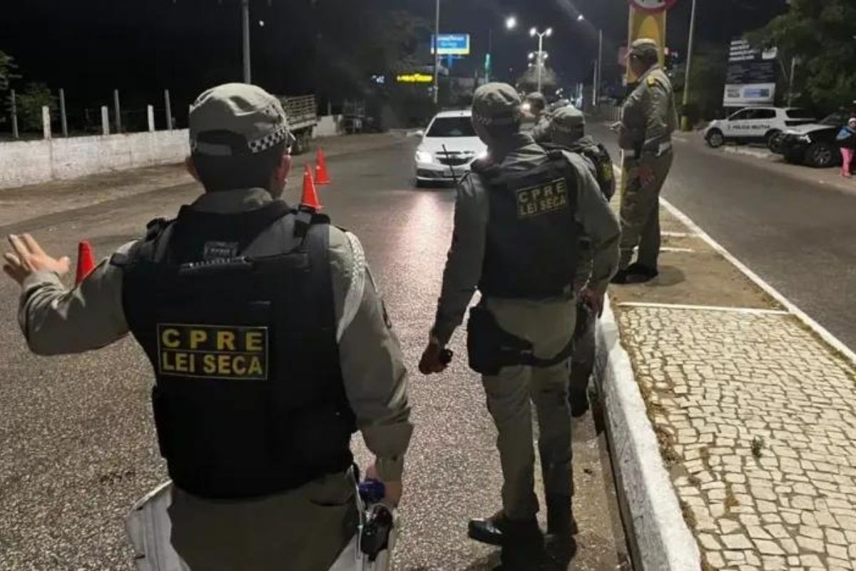 Polícia prende três condutores por embriaguez e autua outros 46 em Mossoró