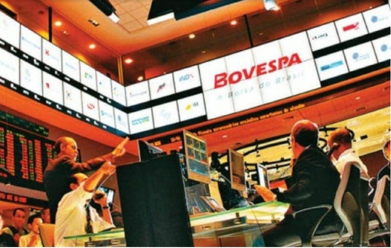 Investidores já retiraram mais de R$35 bilhões do Brasil somente este ano