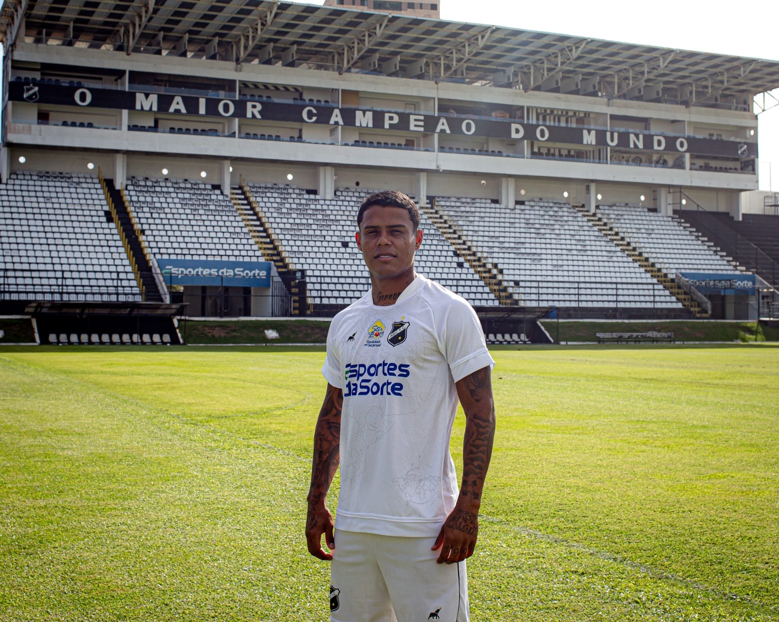 ABC acerta contratação de ex-atacante do América e retorno de goleiro
