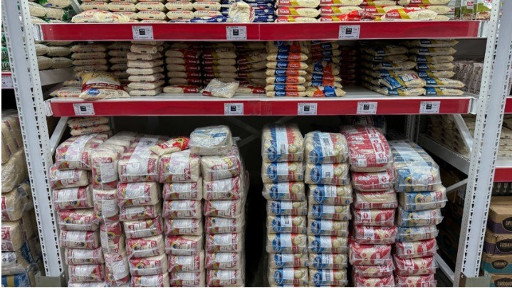 Justiça do RS suspende leilão para compra de arroz importado