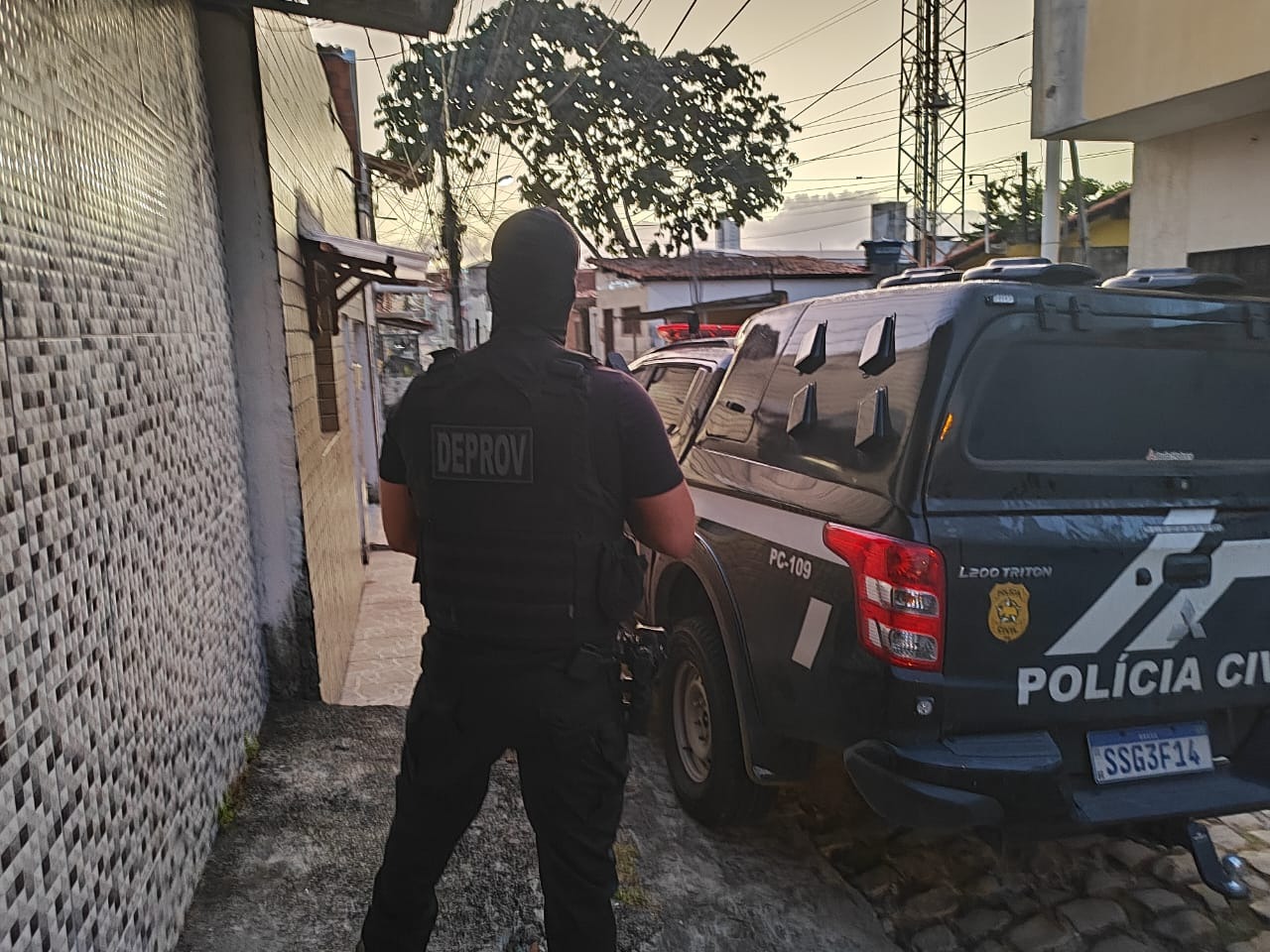 Suspeito de roubar 13 carros em Natal é preso em Santa Catarina