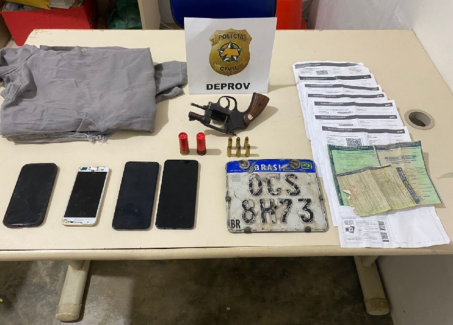 Polícia Civil desarticula esquema de roubo, adulteração e venda de veículos em Mossoró; três homens são presos