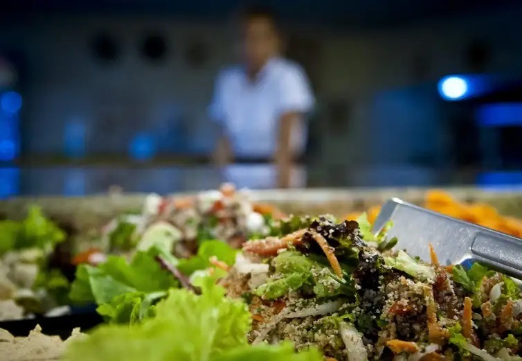 Rúcula: quais os benefícios para o corpo se comer todos os dias
