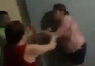 VÍDEO: Esposa flagra pastor em motel e descobre que amante era sua mãe
