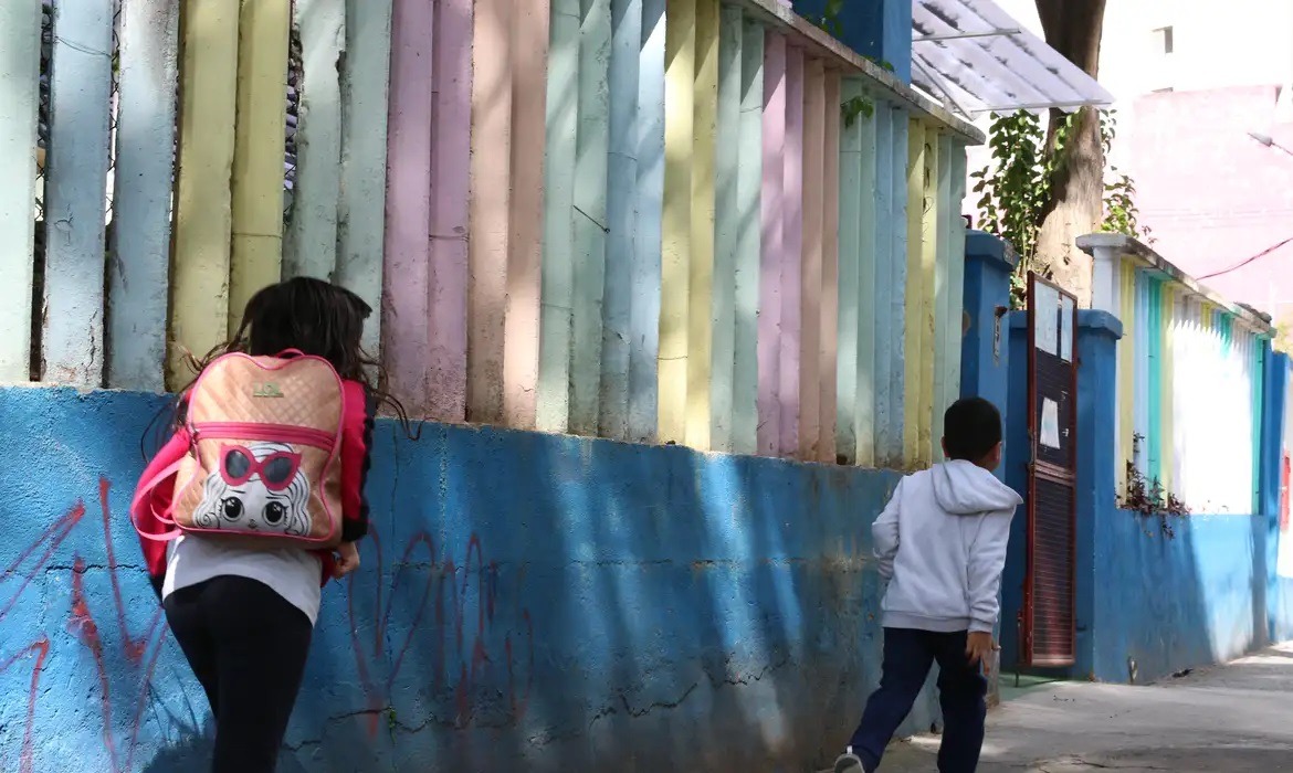 Auditoria do TCE constata falta de vagas em creches municipais de 28 municípios do RN