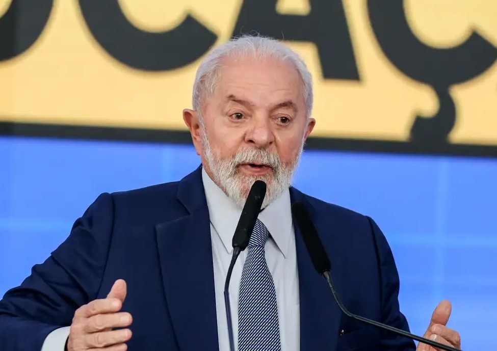 VÍDEO: LULA anuncia R$318 milhões para o plano Amazônia