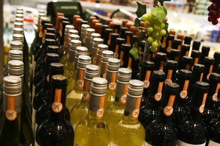 36 pessoas morrem após consumirem bebida adulterada