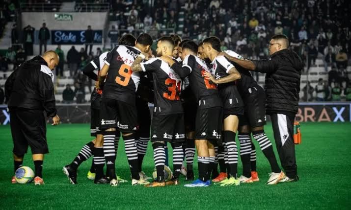 Brasileirão: Vasco afunda, e zona de rebaixamento é formada só por gigantes